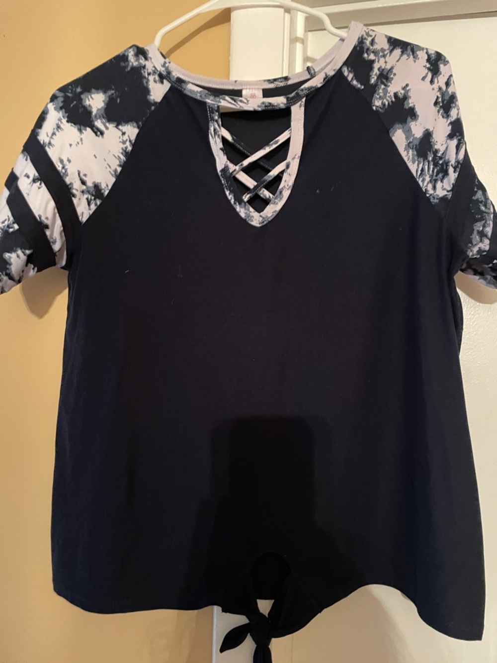 Women's Black V-Neck Short Sleeve Top with Tie-Dye Sleeves